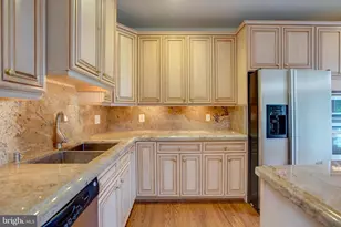 7754 Legere Ct, McLean, VA 22102 - Photo 11