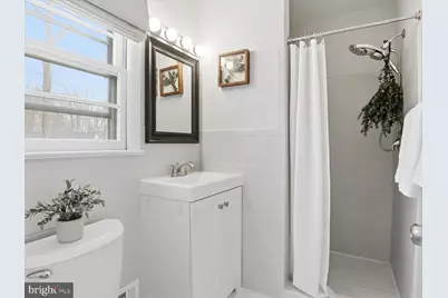 6424 Walters Woods Drive, Falls Church, VA 22044 - Photo 29