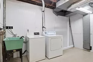 6424 Walters Woods Dr, Falls Church, VA 22044 - Photo 43