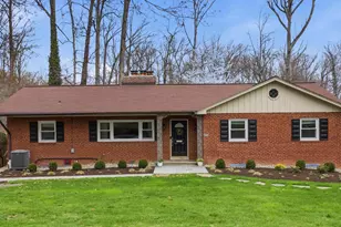 6424 Walters Woods Dr, Falls Church, VA 22044 - Photo 1