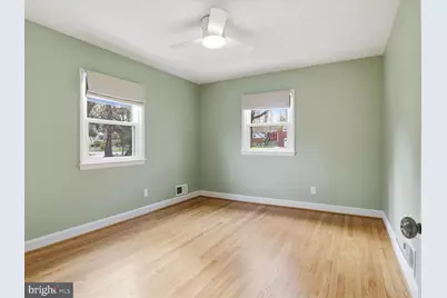 6424 Walters Woods Drive, Falls Church, VA 22044 - Photo 31