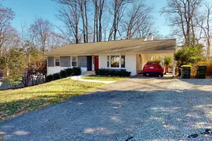 4707 Holborn Ave, Annandale, VA 22003 - Photo 1