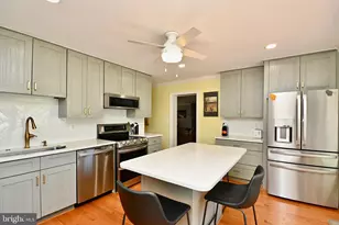 10612 Anita Dr, Lorton, VA 22079 - Photo 7