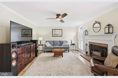 6321 Barsky Court, Fairfax Station, VA 22039 - Photo 3