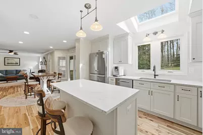 6321 Barsky Court, Fairfax Station, VA 22039 - Photo 11