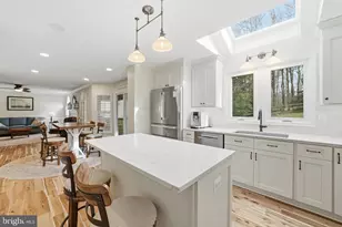 6321 Barsky Ct, Fairfax Station, VA 22039 - Photo 11