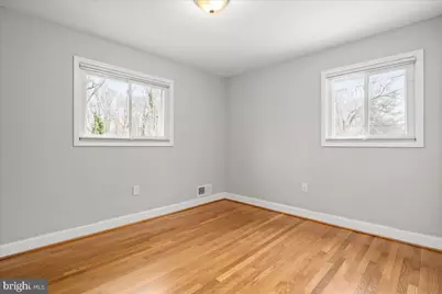 8711 Millbrook Place, Alexandria, VA 22309 - Photo 23