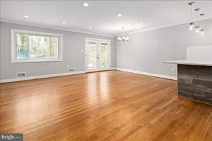 8711 Millbrook Pl, Alexandria, VA 22309 - Photo 17