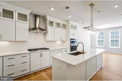 7504 Sawyer Farm Way #1515, McLean, VA 22102 - Photo 9