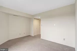 1951 Sagewood Ln, Reston, VA 20191 - Photo 7