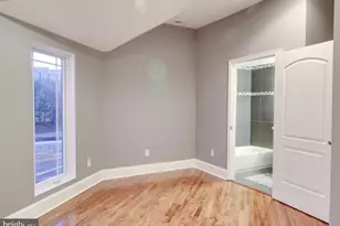 2623 Stenhouse Pl, Dunn Loring, VA 22027 - Photo 13