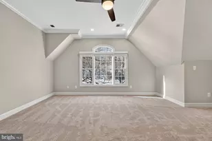 1424 Wynhurst Ln, Vienna, VA 22182 - Photo 35