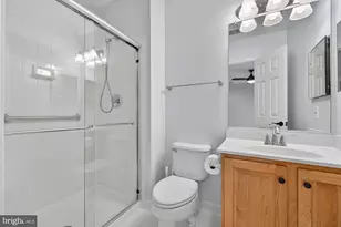 1424 Wynhurst Ln, Vienna, VA 22182 - Photo 65