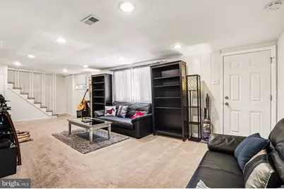 7112 Dalhouse Street, Springfield, VA 22151 - Photo 17