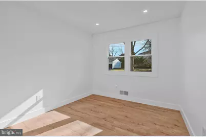 6810 Weaver Avenue, McLean, VA 22101 - Photo 27