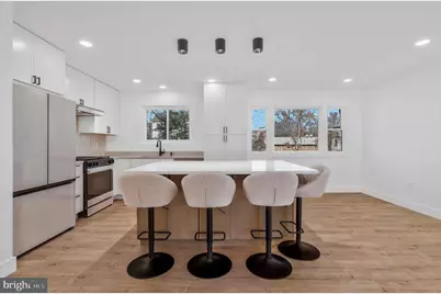 6810 Weaver Avenue, McLean, VA 22101 - Photo 7