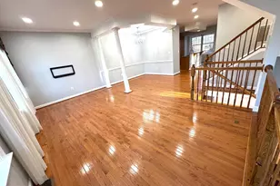 12915 Starters Ln, Fairfax, VA 22033 - Photo 3