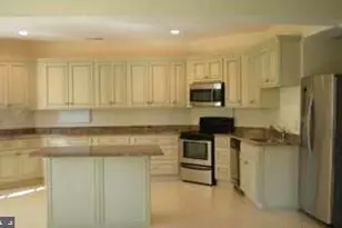 2964 Wilson Ave, Oakton, VA 22124 - Photo 11