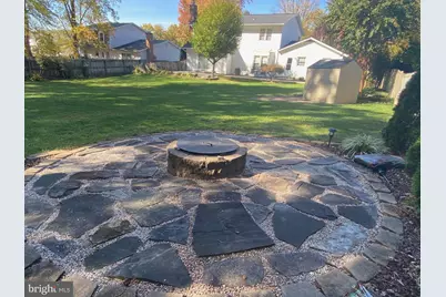 7121 Red Horse Tavern Lane, Springfield, VA 22153 - Photo 3