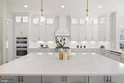 404 Windover Court NW, Vienna, VA 22180 - Photo 19