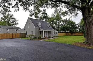 2905 Boswell Ave, Alexandria, VA 22306 - Photo 3