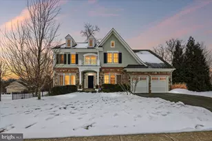 10321 Lynch Ln, Oakton, VA 22124 - Photo 3