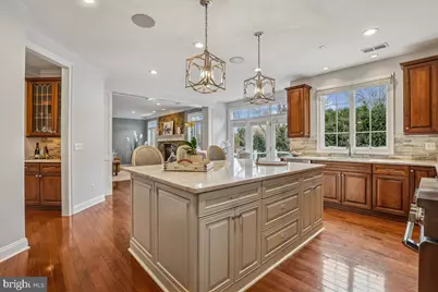 10321 Lynch Lane, Oakton, VA 22124 - Photo 15