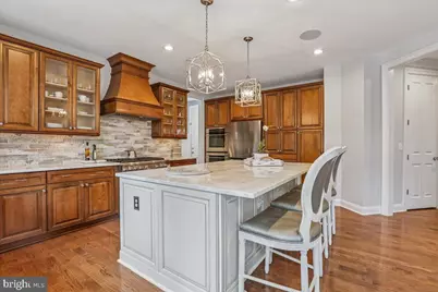 10321 Lynch Lane, Oakton, VA 22124 - Photo 13