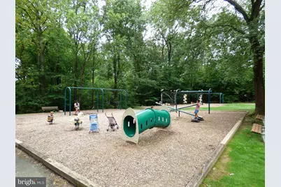 2253 Coppersmith Square, Reston, VA 20191 - Photo 21