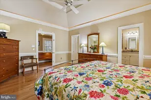 9896 Palace Green Way, Vienna, VA 22181 - Photo 23