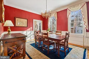 9896 Palace Green Way, Vienna, VA 22181 - Photo 17