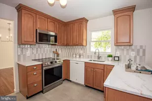 9102 Red Lion Tavern Ct, Springfield, VA 22153 - Photo 15