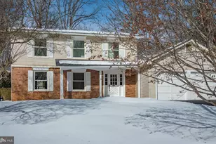 9102 Red Lion Tavern Ct, Springfield, VA 22153 - Photo 3