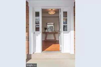 9102 Red Lion Tavern Court, Springfield, VA 22153 - Photo 5