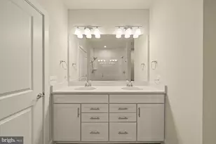 2320 Field Point Rd, Herndon, VA 20171 - Photo 25