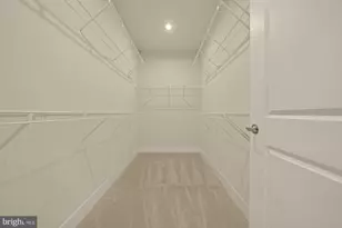 2320 Field Point Rd, Herndon, VA 20171 - Photo 27