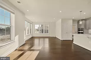 2320 Field Point Rd, Herndon, VA 20171 - Photo 15