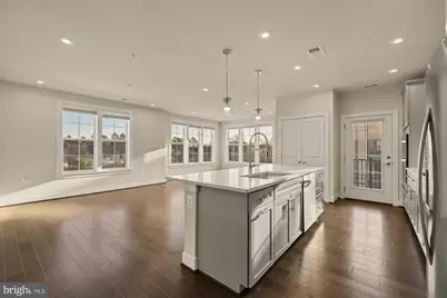 2320 Field Point Road #4-304, Herndon, VA 20171 - Photo 5