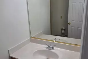 7005 Birkenhead Pl, Alexandria, VA 22315 - Photo 11