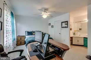 5730 Evergreen Knoll Ct, Alexandria, VA 22303 - Photo 19