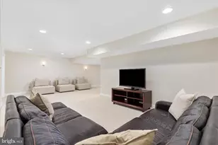 1435 Rosewood Hill Dr, Vienna, VA 22182 - Photo 43