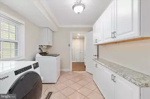 1435 Rosewood Hill Dr, Vienna, VA 22182 - Photo 29