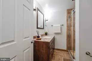 6045 Meyers Landing Ct, Burke, VA 22015 - Photo 19