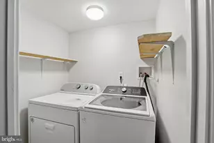 10293 Latney Rd, Fairfax, VA 22032 - Photo 9