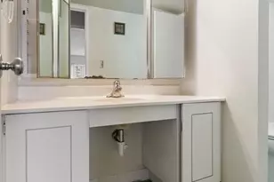 8370 Greensboro Dr, McLean, VA 22102 - Photo 21