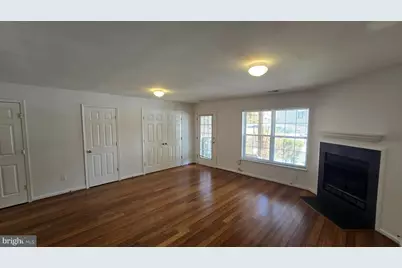 4105 Hazelwood Court, Fairfax, VA 22030 - Photo 5