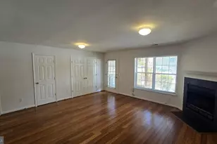 4105 Hazelwood Ct, Fairfax, VA 22030 - Photo 5