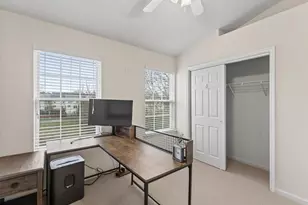 8873 Royal Doulton Ln, Fairfax, VA 22031 - Photo 31