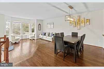 8873 Royal Doulton Lane, Fairfax, VA 22031 - Photo 11