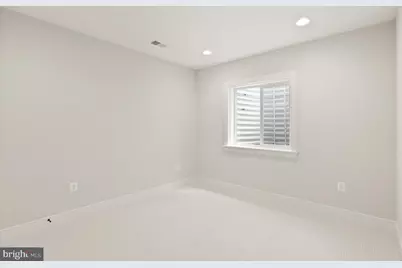 7717 Fisher Drive, Falls Church, VA 22043 - Photo 35